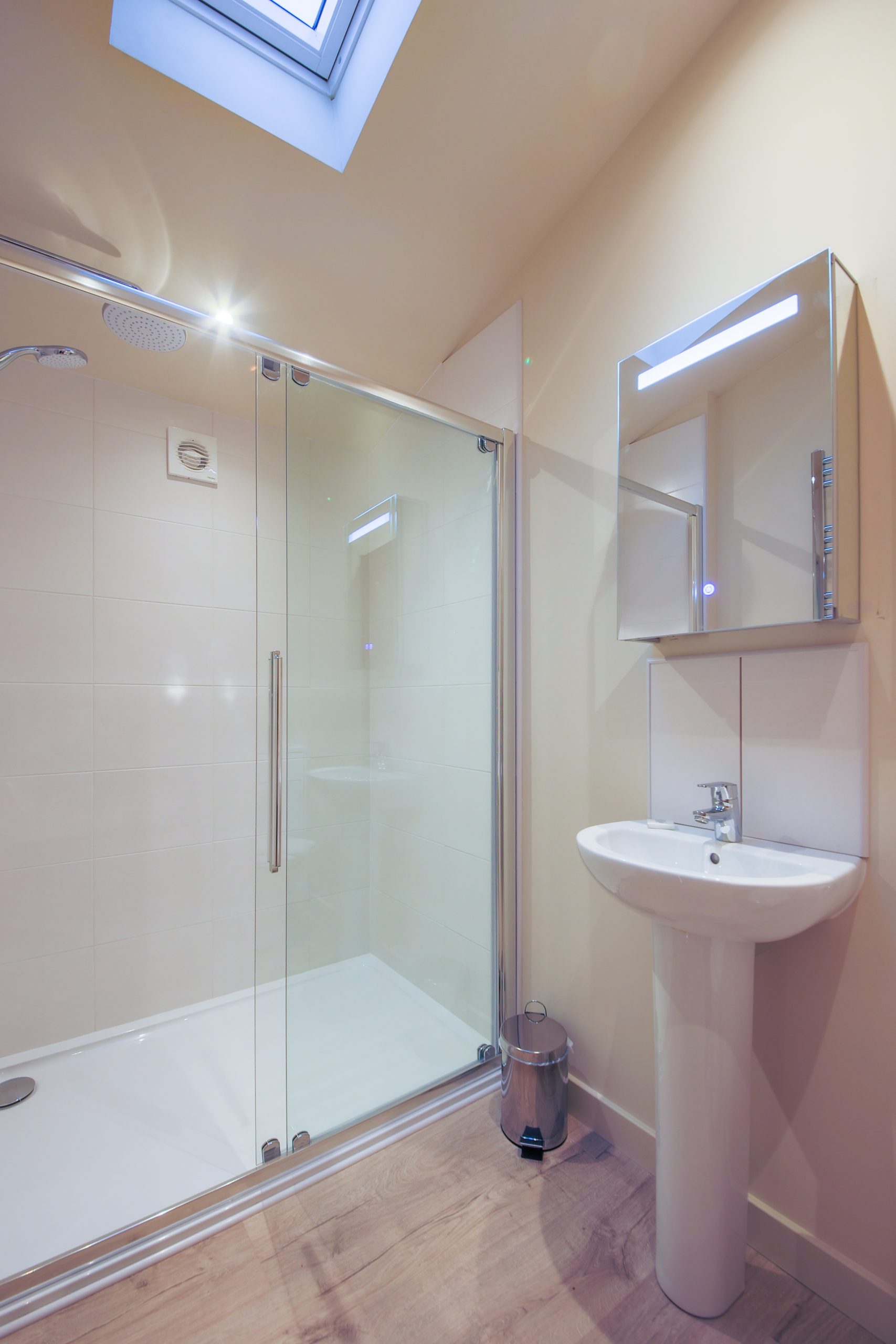Master bedroom ensuite